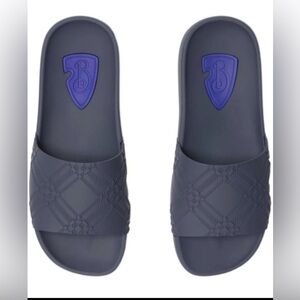 Burberry mens dive embossed check slide sandals size 8us BOX…NEW